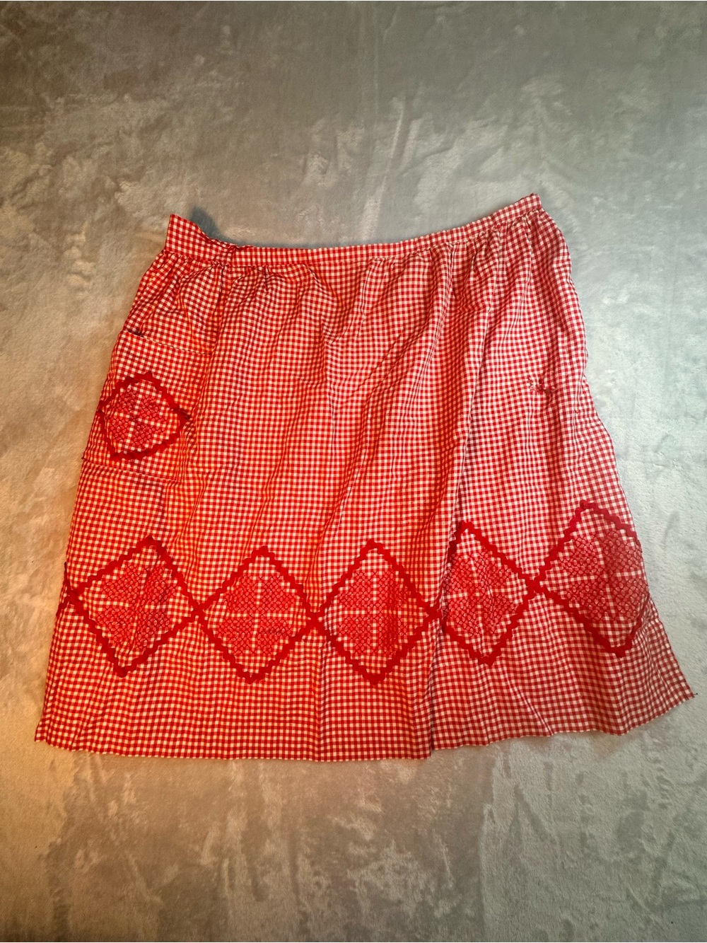 Vintage Handmade Red White Gingham Apron Cottagecore Prairie Farmhouse